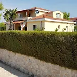 Apartamento Petrovic