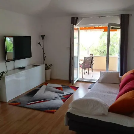 Apartamento Petrovic *